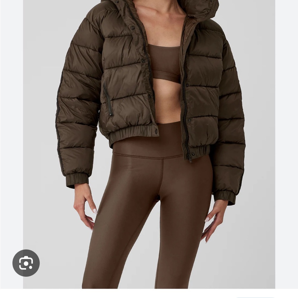 ALO Yoga Dark Brown Puffer Jacket